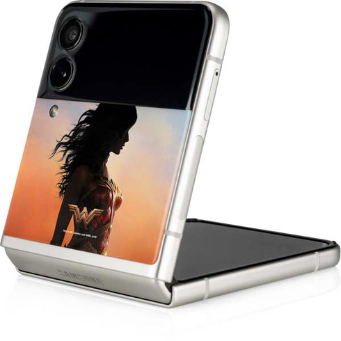 DC Comics Wonder Woman Movie Poster Stance Pose Galaxy Z Flip3 5G Skin