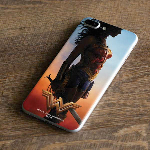 DC Comics Wonder Woman Movie Poster Stance Pose iPhone 8 Plus Skin