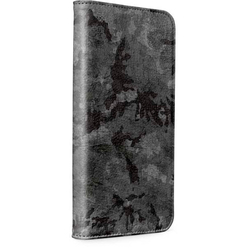 Digital Camo iPhone 15 Plus Folio Case