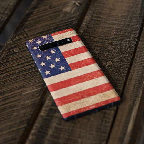 Distressed American Flag Galaxy S10 Skin