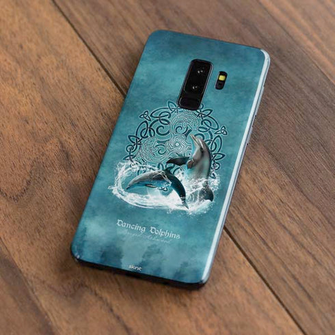 Brigid Ashwood Dolphin Celtic Knot Galaxy S9 Plus Skin