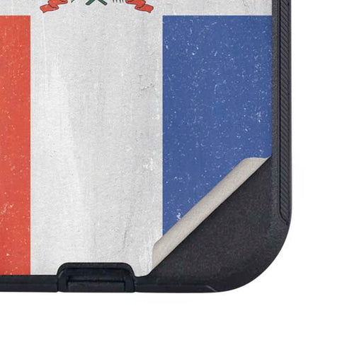 Dominican Republic Flag Distressed Otterbox Defender iPhone Skin