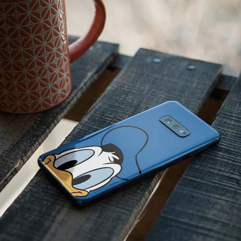 Disney Friends Donald Duck Up Close Galaxy S10e Skin