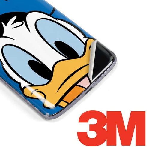 Disney Friends Donald Duck Up Close Moto E5 Plus Skin