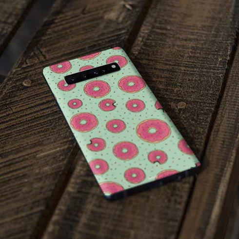 Donuts Foodie Galaxy S10 Skin