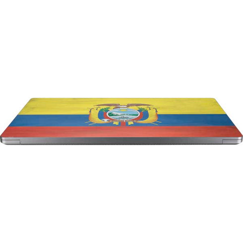 Ecuador Flag Distressed Universal Laptop 16.6in (13.4 x 9.7in) Skin