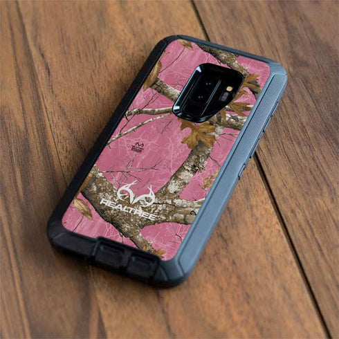 RealTree Edge Pink Camo Otterbox Defender Galaxy Skin