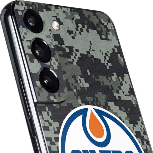 NHL Edmonton Oilers Camo Galaxy S22 Skin