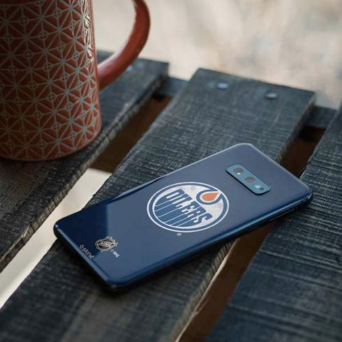 NHL Edmonton Oilers Distressed Galaxy S10e Skin
