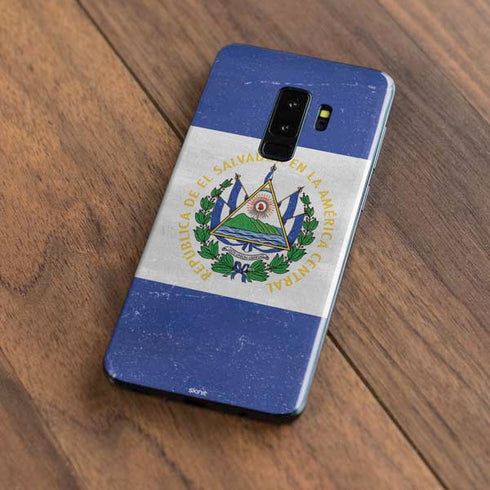 El Salvador Flag Distressed Galaxy S9 Plus Skin