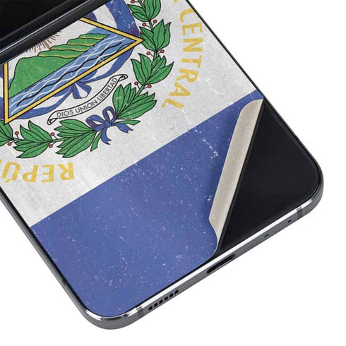 El Salvador Flag Distressed Galaxy Z Flip5 5G Skin