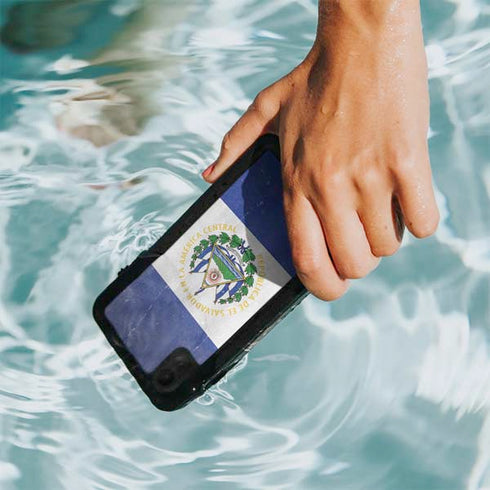 El Salvador Flag Distressed iPhone XR Waterproof Case