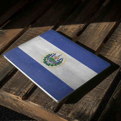 El Salvador Flag Distressed Surface Laptop 3 13.5in Skin