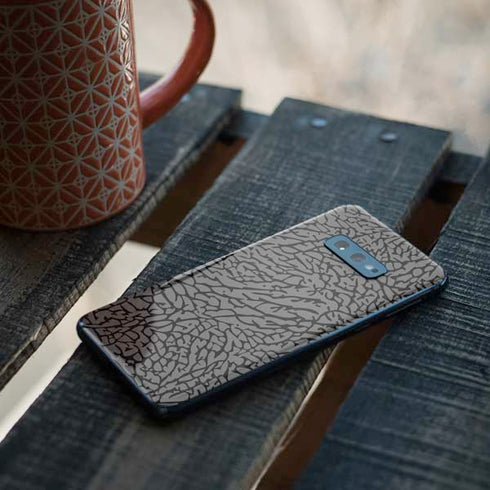 Elephant Print Grey Galaxy S10e Skin