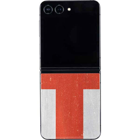 England Flag Distressed Galaxy Z Flip5 5G Skin