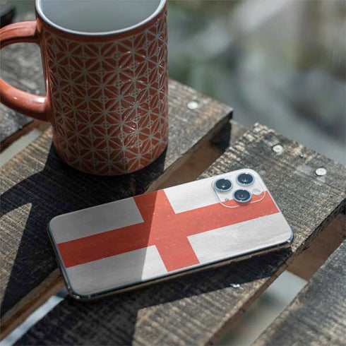 England Flag Distressed iPhone 11 Pro Skin