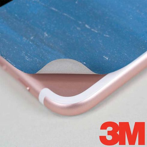 Estonia Flag Distressed iPhone 7 Skin