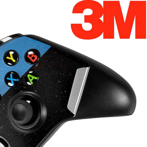 Estonia Flag Distressed Xbox One X Controller Skin