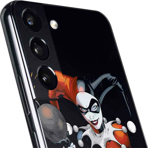 DC Comics Harley Quinn Playfull Pose Galaxy S22 Plus Skin