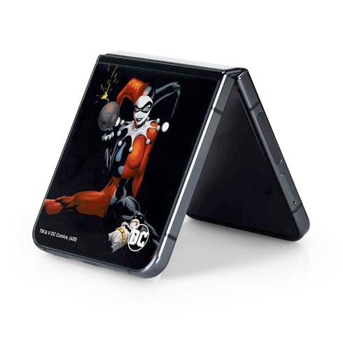 DC Comics Harley Quinn Playfull Pose Galaxy Z Flip5 5G Skin
