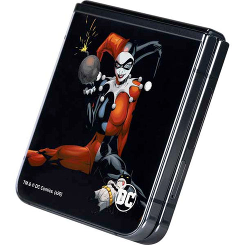 DC Comics Harley Quinn Playfull Pose Galaxy Z Flip5 5G Skin