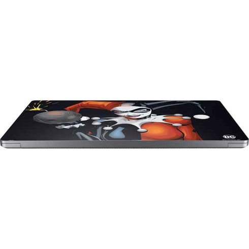 DC Comics Harley Quinn Playfull Pose Universal Laptop 16.6in (13.4 x 9.7in) Skin