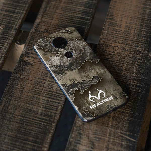 RealTree Excape Camo Moto E5 Plus Skin