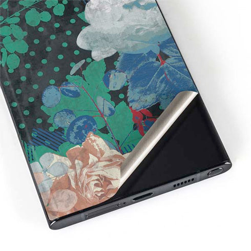 Fall Flowers Galaxy S22 Ultra Skin