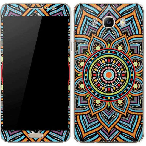 Finding Center Colored Galaxy J7 Skin