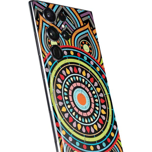 Finding Center Colored Galaxy S22 Ultra Skin