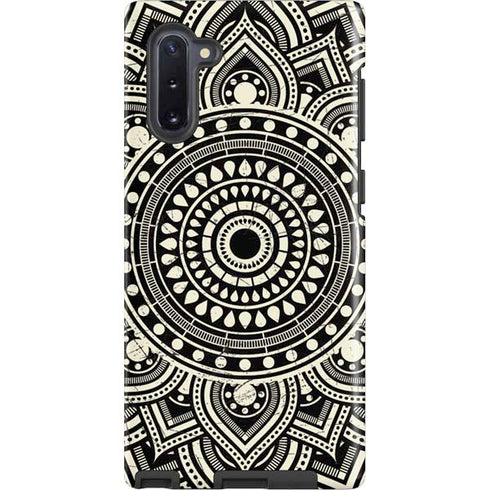 Finding Center Galaxy Note 10 Pro Case
