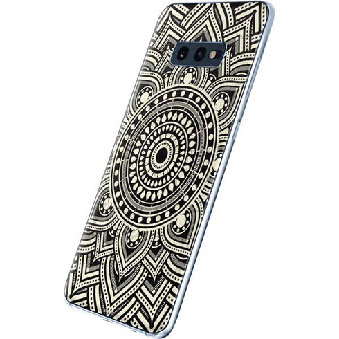 Finding Center Galaxy S10e Skin