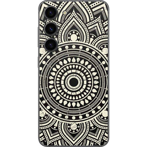 Finding Center Galaxy S23 Skin
