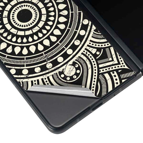 Finding Center Galaxy Z Fold4 5G Skin