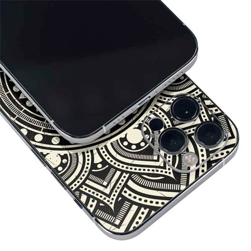 Finding Center iPhone 12 Pro Max Skin