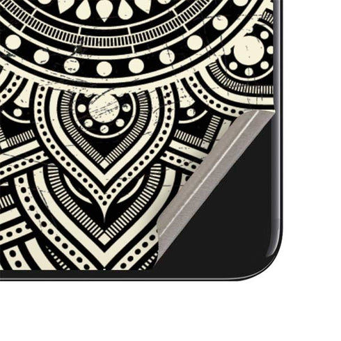 Finding Center iPhone SE (2nd & 3rd Gen) Skin