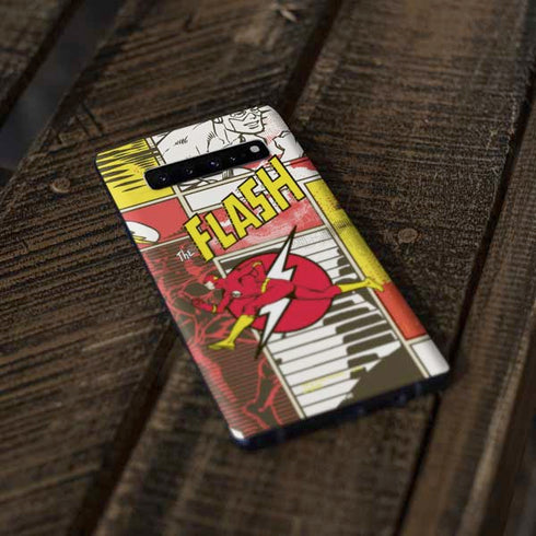 DC Comics The Flash Vintage Action Pose Pattern Galaxy S10 Plus Skin