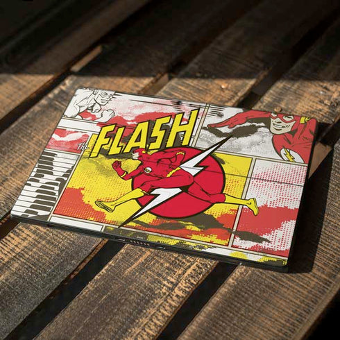 DC Comics The Flash Vintage Action Pose Pattern Surface Pro 6 Skin