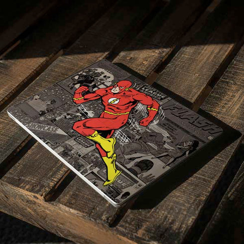 DC Comics The Flash Vintage Action pose pattern Surface Laptop 3 13.5in Skin