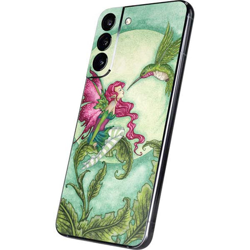 Amy Brown Flirting Fairy and Hummingbird Galaxy S22 Plus Skin