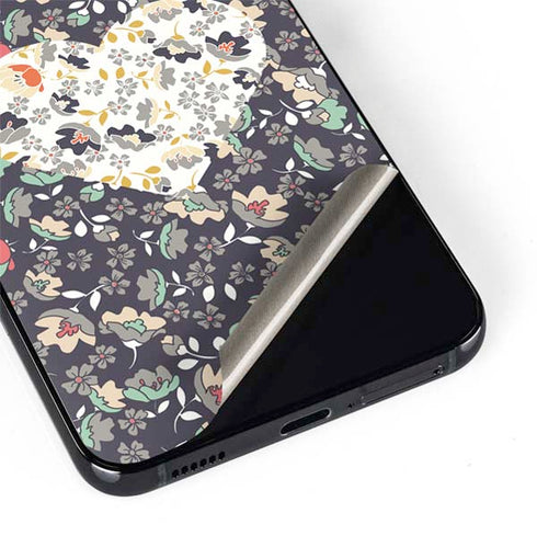 Floral Heart Galaxy S22 Plus Skin