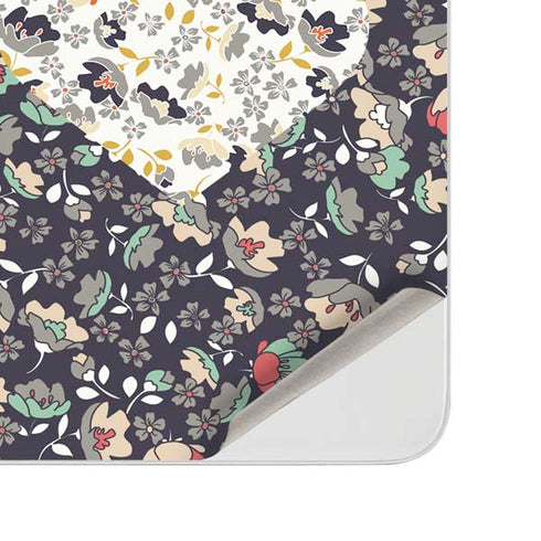 Floral Heart Surface Duo Skin