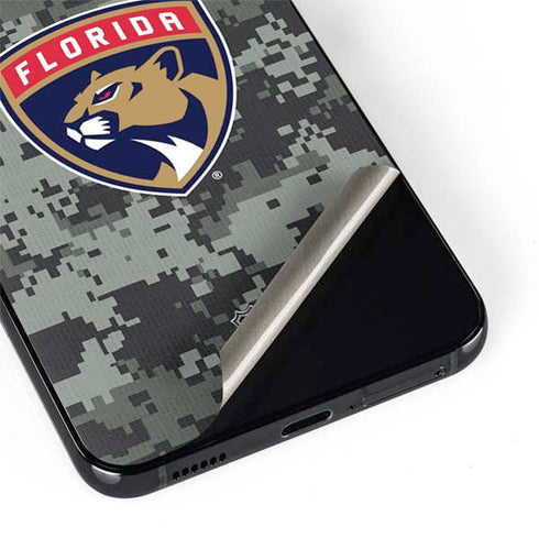 NHL Florida Panthers Camo Galaxy S22 Skin