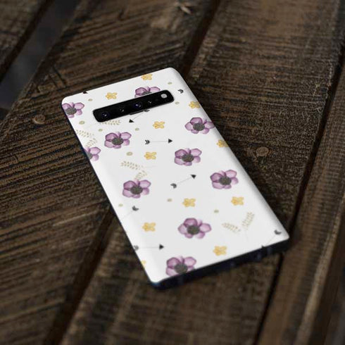 Flowers and Arrows Galaxy S10 Plus Skin