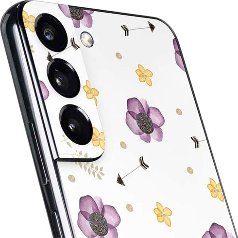 Flowers and Arrows Galaxy S22 Skin