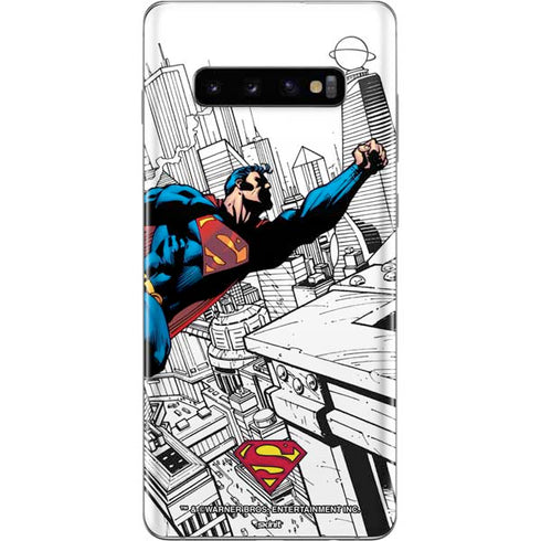 DC Comics Superman Flying Over City Pose Galaxy S10 Plus Skin