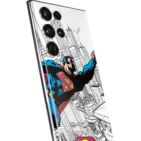 DC Comics Superman Flying Over City Pose Galaxy S22 Ultra Skin