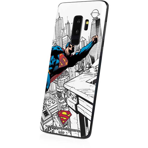 DC Comics Superman Flying Over City Pose Galaxy S9 Plus Skin