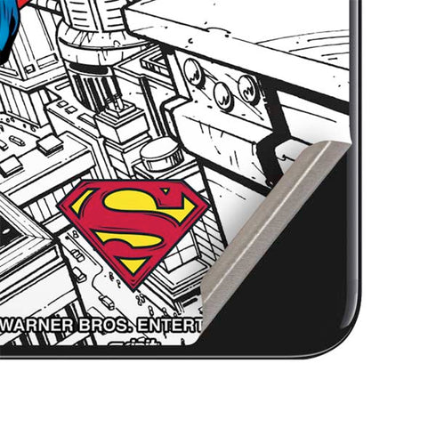 DC Comics Superman Flying Over City Pose iPhone SE (2nd & 3rd Gen) Skin