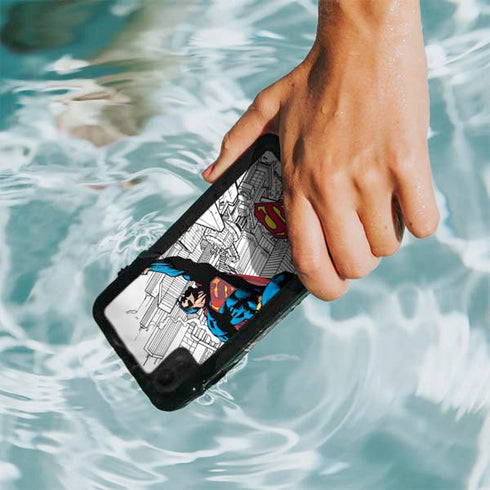 DC Comics Superman Flying Over City Pose iPhone XR Waterproof Case